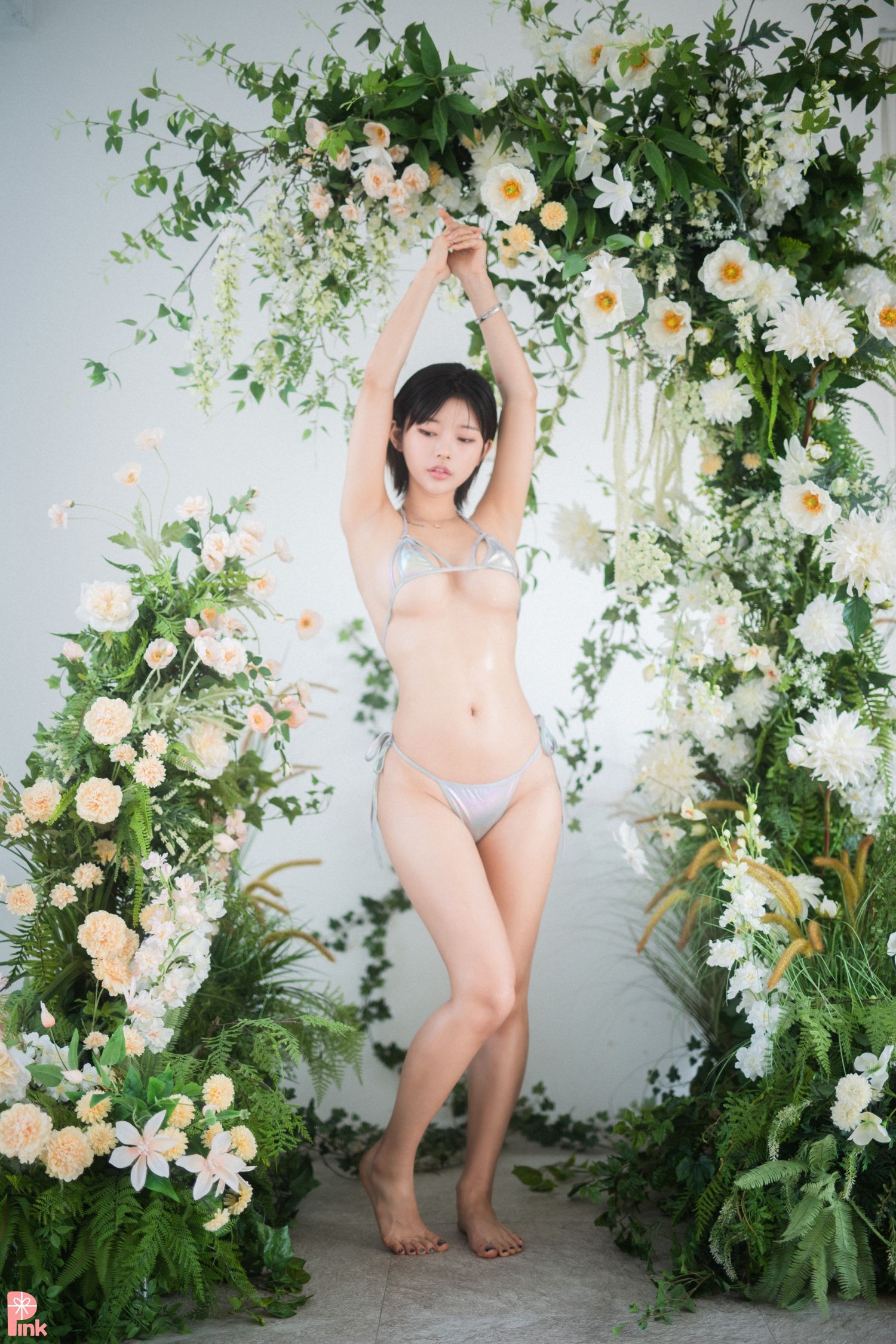 PINK RIBBON 韩国美少女模特性感写真 Uuuha Floral (163)