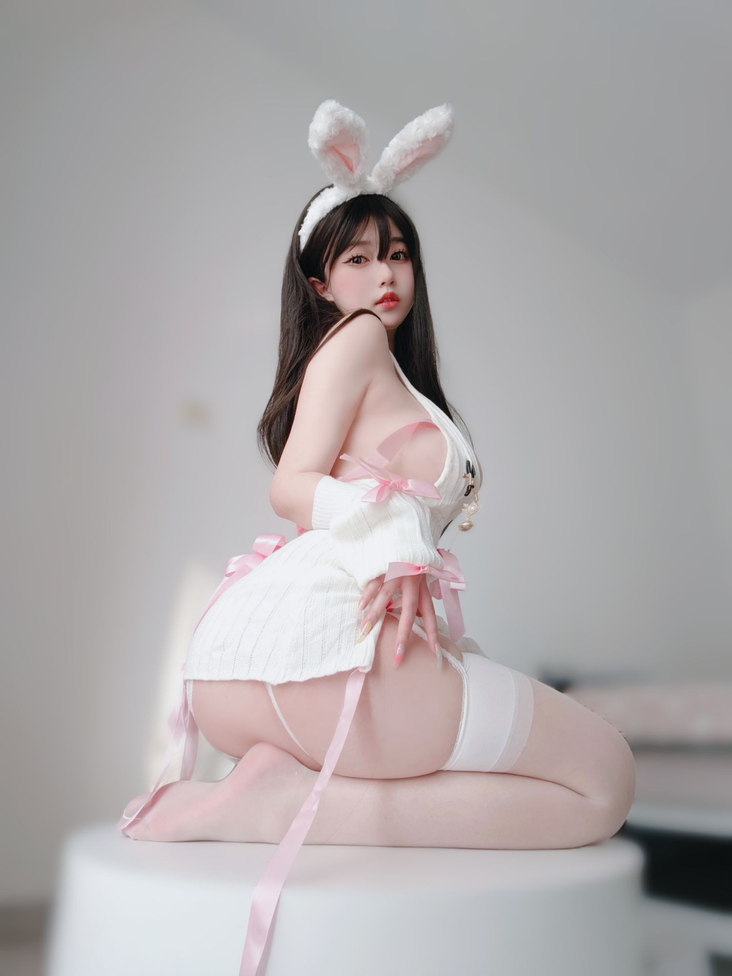 美女动漫博主女主K性感Cosplay写真白丝兔女郎 (101)