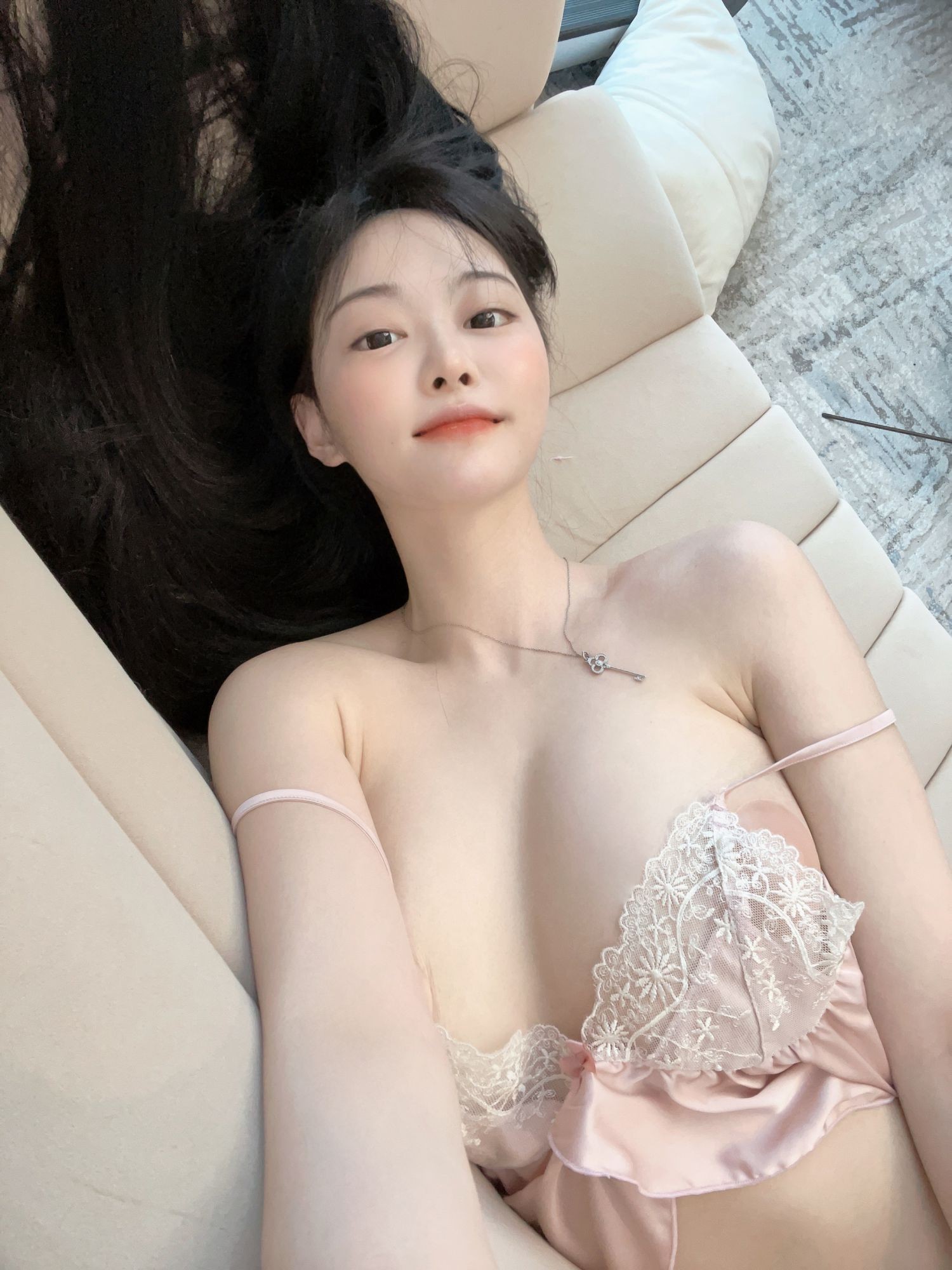 美女网红左公子666性感自拍私摄写真图片妙曼身姿 (6)